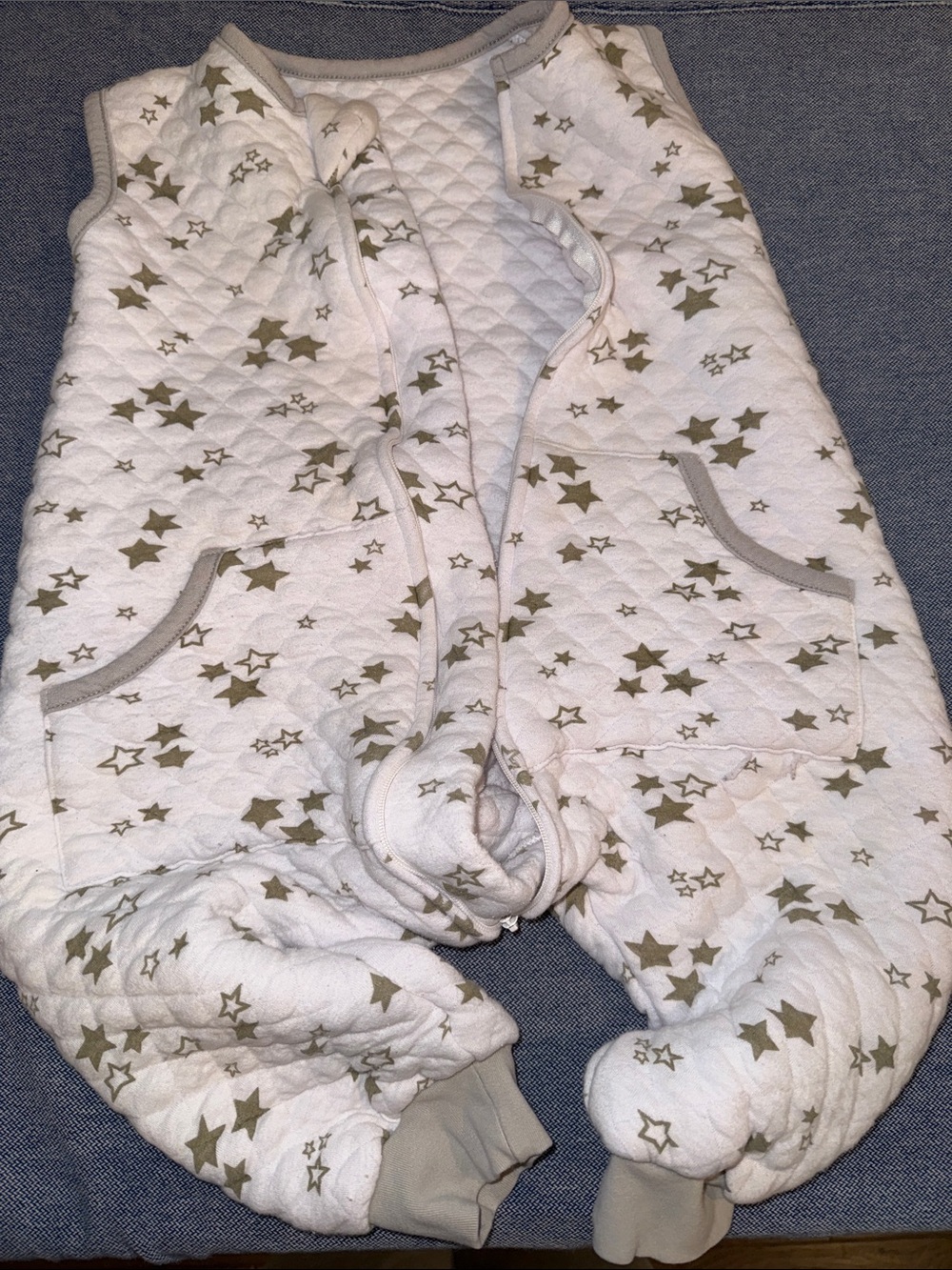 White Quilted Kids Sleep Sack with Gray Star Print 1.0 TOG